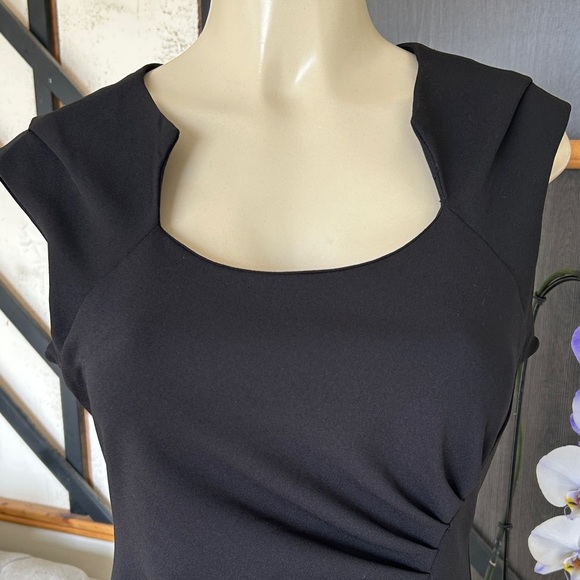 Elegant business casual women’s Black Dress size 8 - Picture 2 of 9